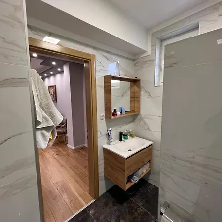 Luxurious In Apartament *